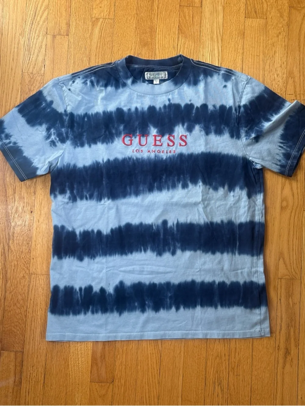 GUESS Navy and Light Blue Tie-Dye Logo Tee - Picture 2 of 4